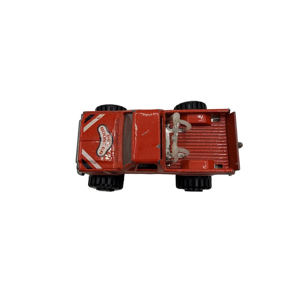 Road Champs 1982 GMC High Roller Red Bouncer Diecast Pickup Truck Toy